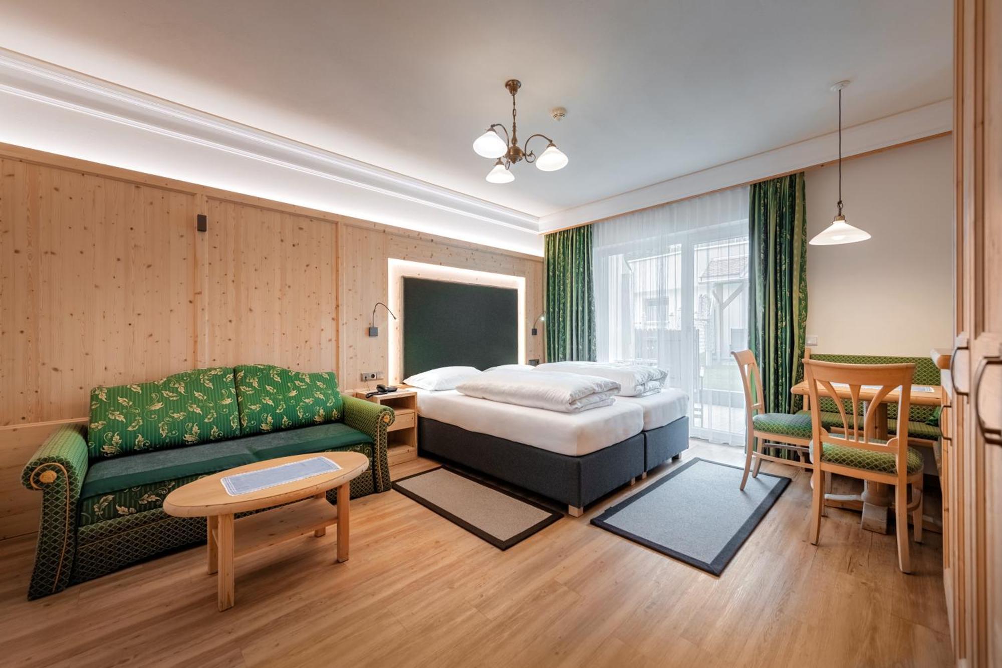 Hotel Sureghes Ортизеи Экстерьер фото